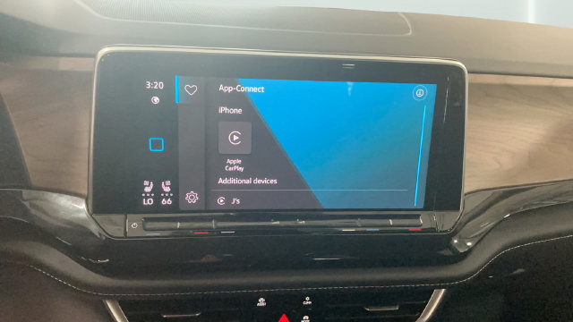 Certified 2026 Volkswagen Atlas SE AWD/4WD image 18