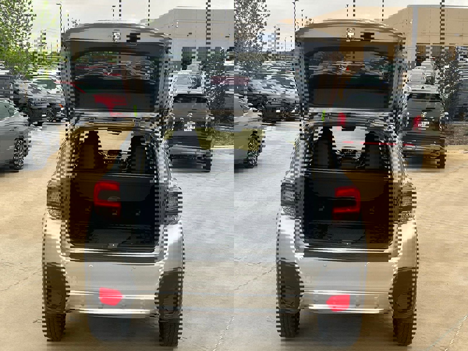 Used 2023 Subaru Crosstrek 2.5i Limited w/ Moonroof Package image 14