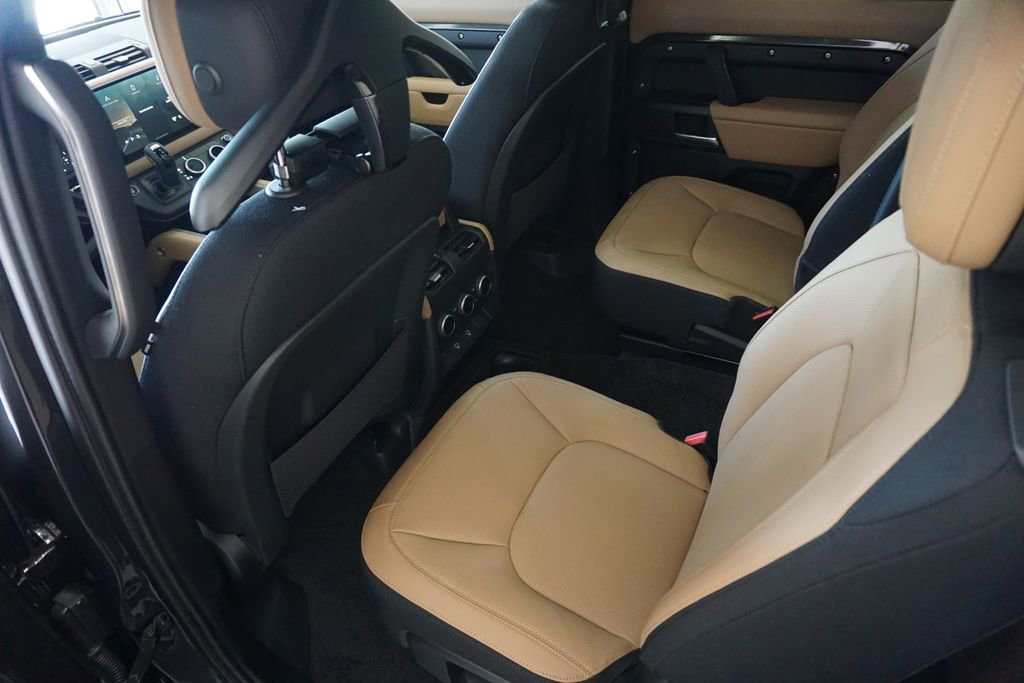 New 2025 Land Rover Defender 130 V8 image 29