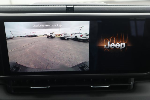 New 2025 Jeep Gladiator Sport image 12