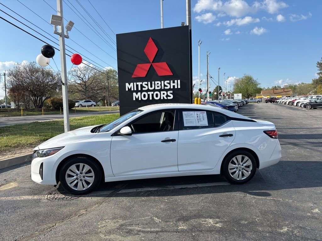 Used 2025 Nissan Sentra S FWD image 7