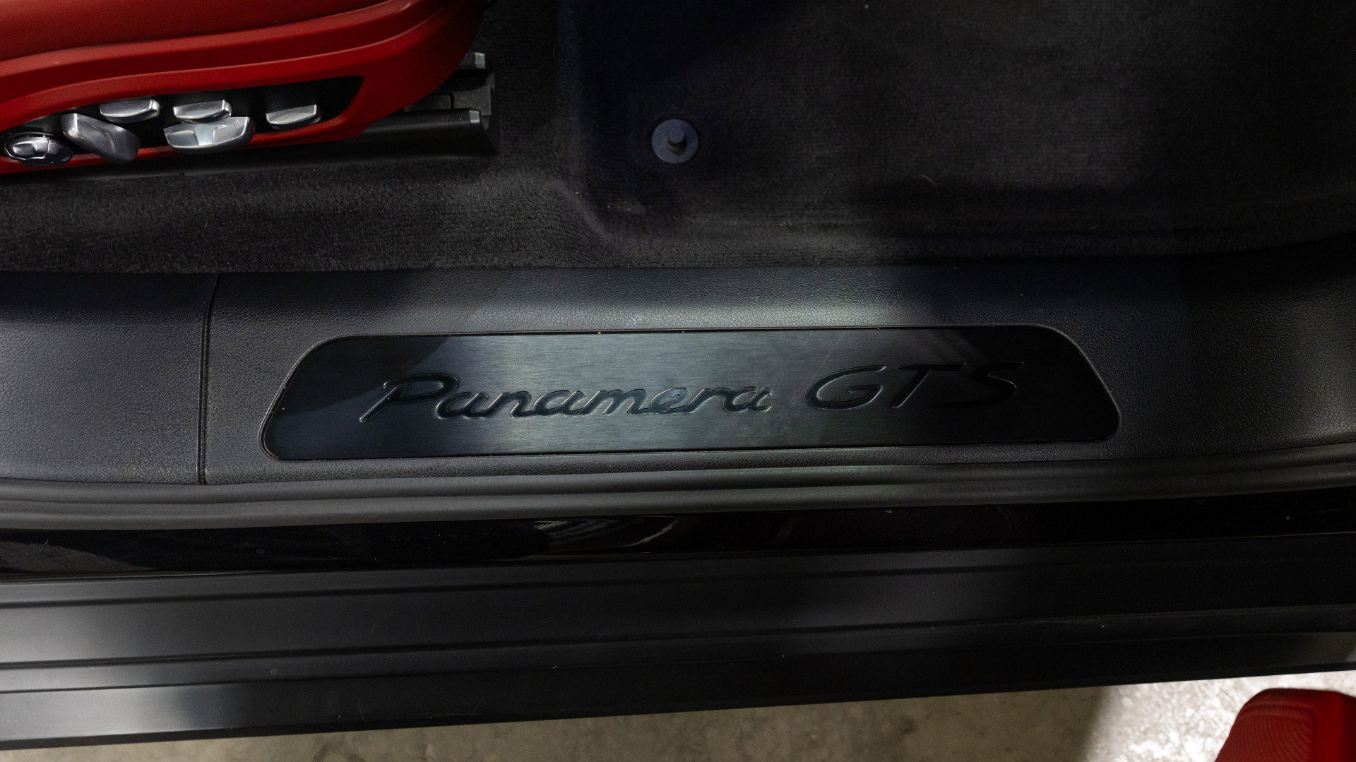 Used 2020 Porsche Panamera GTS image 55