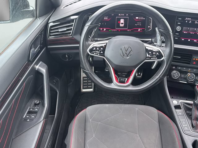Used 2024 Volkswagen Jetta GLI 40th Anniversary Edition FWD image 17