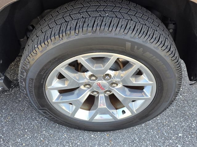 Used 2018 GMC Yukon SLE w/ SLE Value Package RWD image 34
