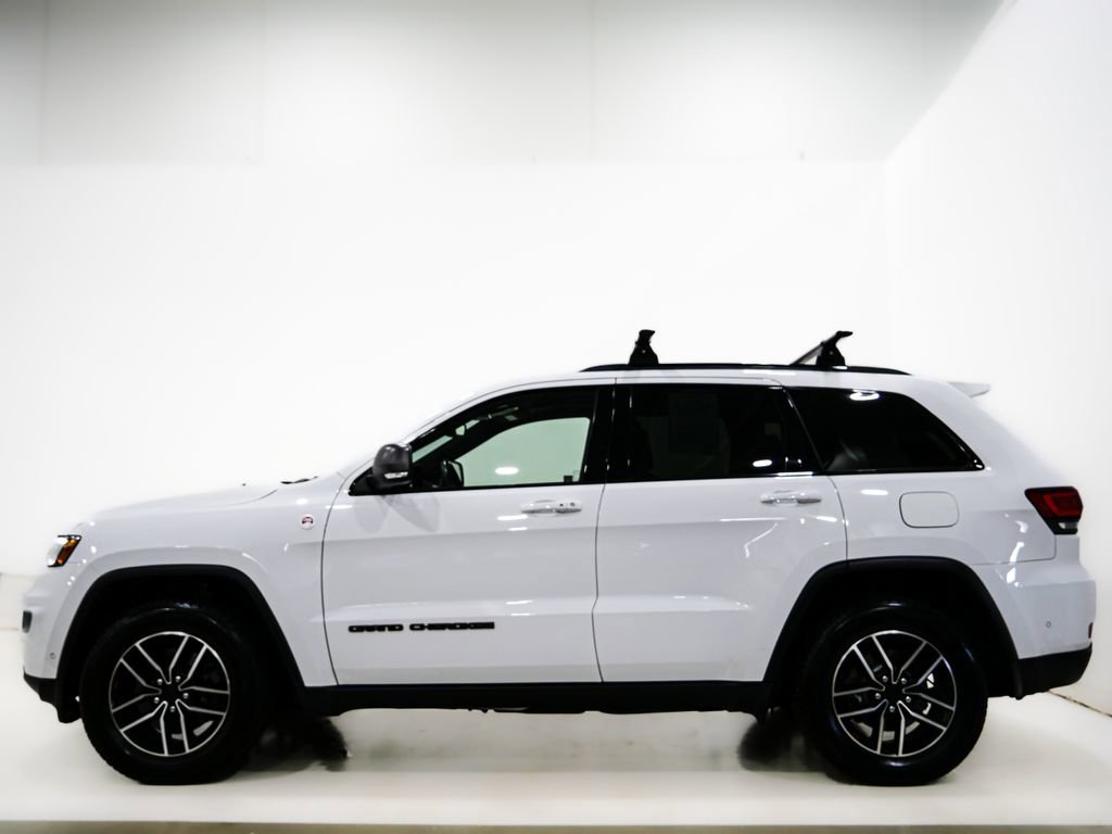 Used 2021 Jeep Grand Cherokee Trailhawk w/ Trailhawk Luxury Group AWD/4WD image 6