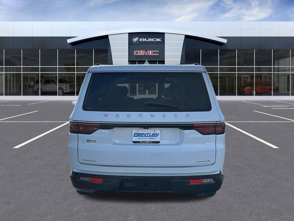 Used 2022 Jeep Wagoneer Series III w/ Premium Group I image 4