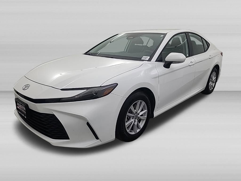 Used 2026 Toyota Camry LE FWD image 6