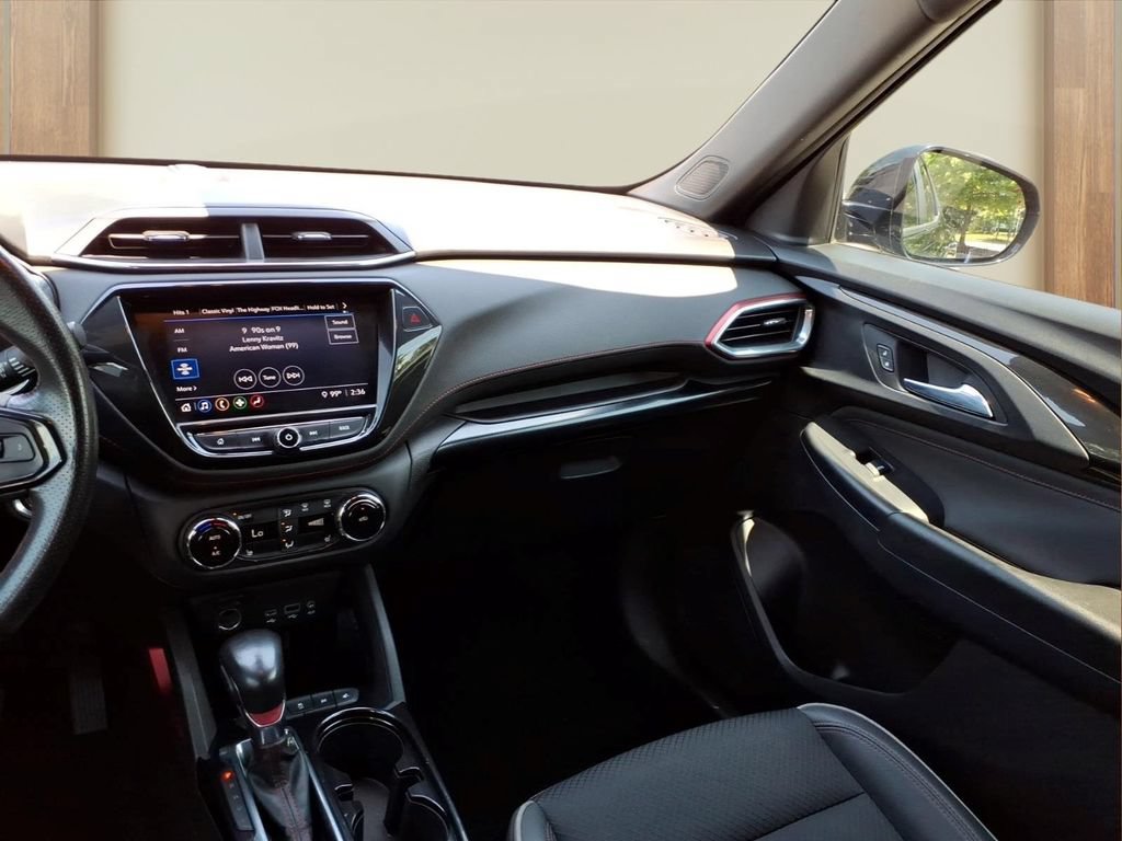 Certified 2021 Chevrolet TrailBlazer RS w/ Convenience Package FWD image 22