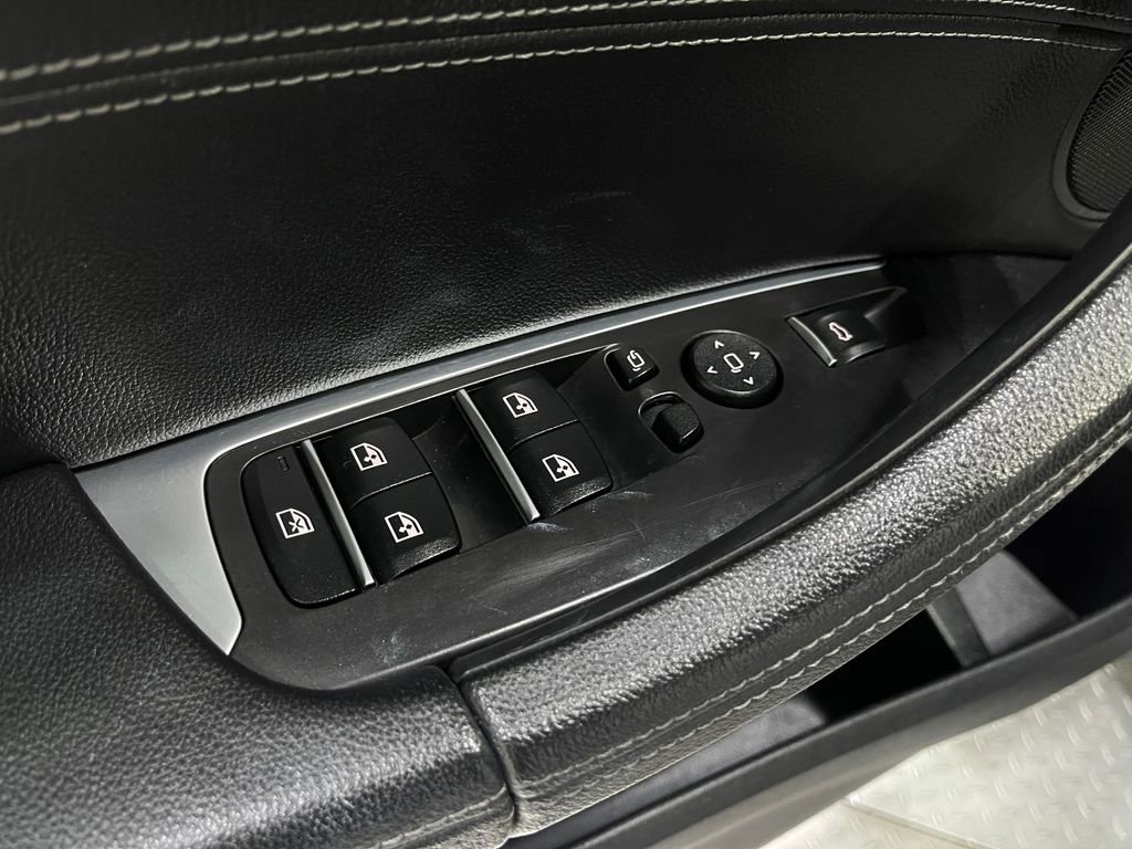 Used 2018 BMW X3 xDrive30i w/ Convenience Package image 16