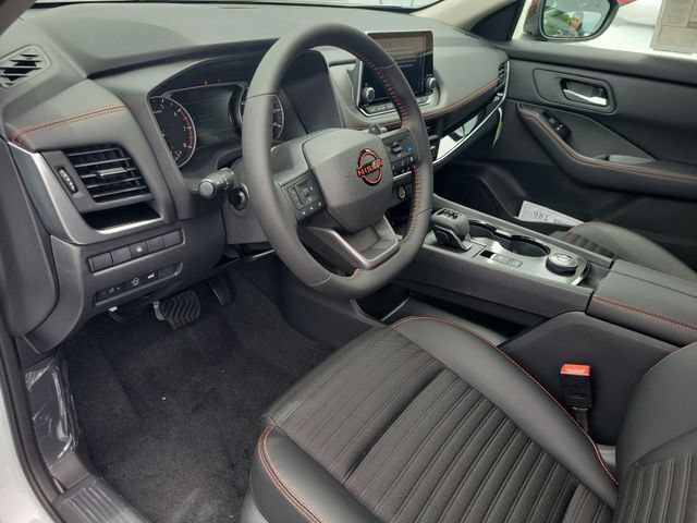 New 2026 Nissan Rogue SV AWD/4WD image 11