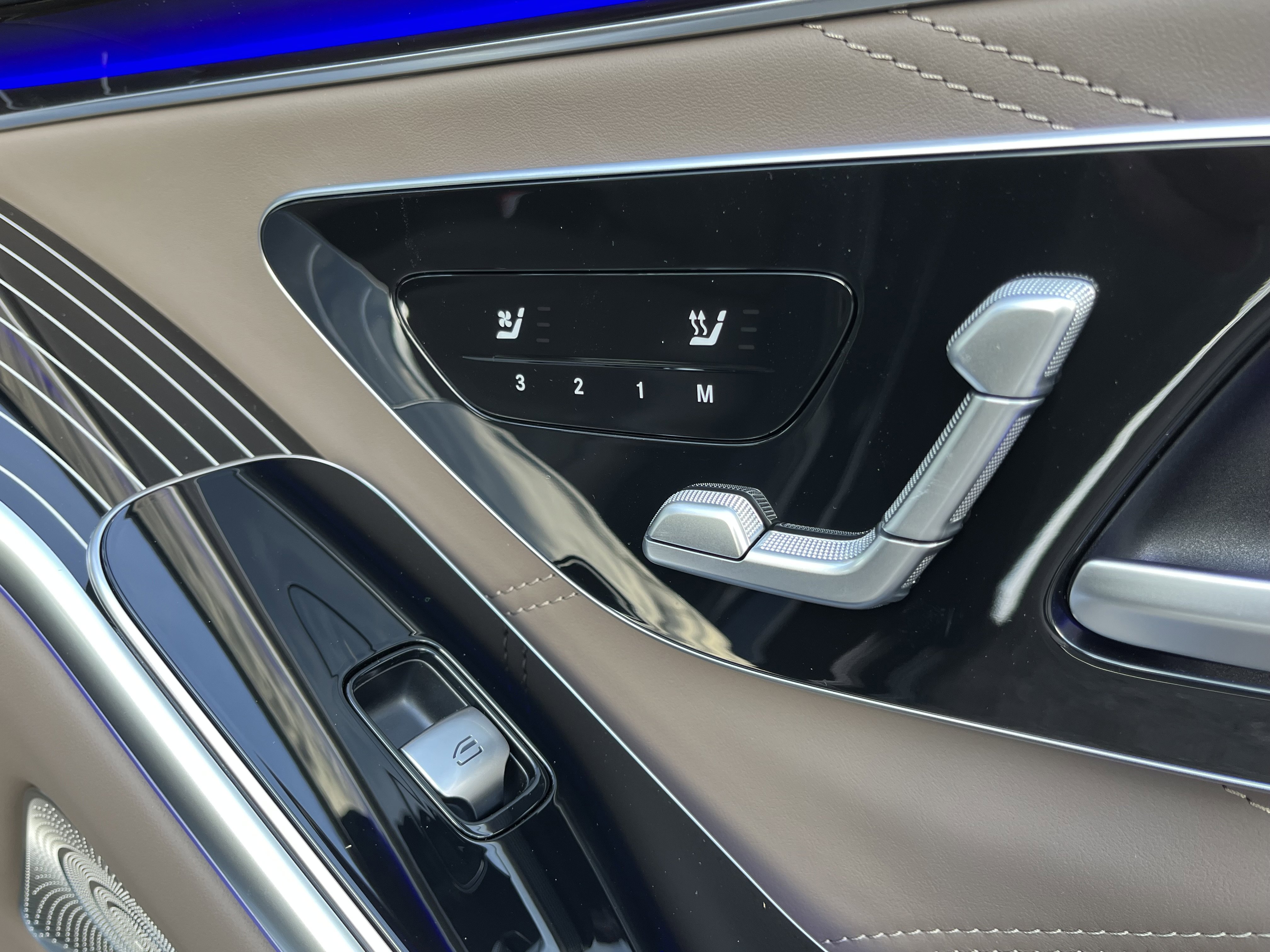 New 2026 Mercedes-Benz Maybach S 580 4MATIC image 23