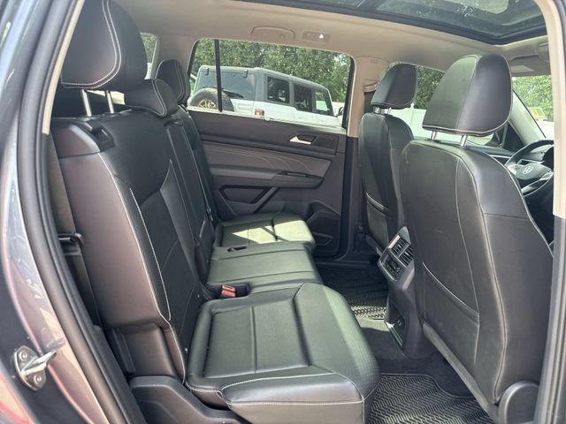 Used 2023 Volkswagen Atlas SEL R-Line AWD/4WD image 26