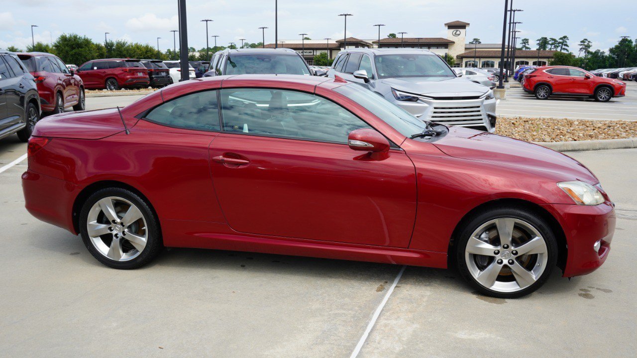 Used 2010 Lexus IS 350C RWD image 4