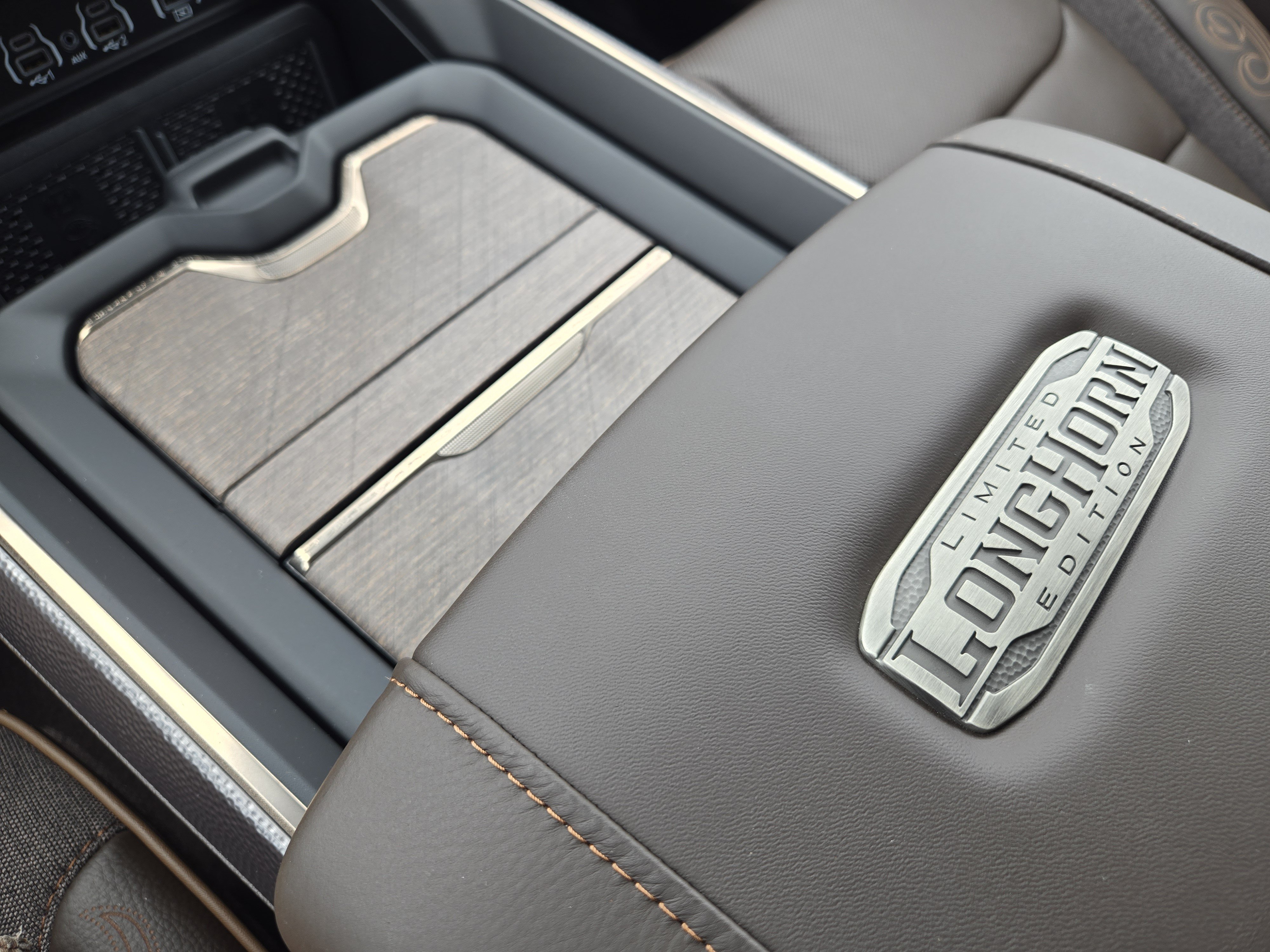 New 2026 RAM 1500 Limited AWD/4WD image 17