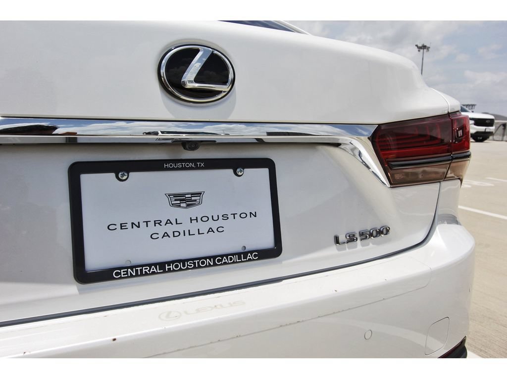 Used 2022 Lexus LS 500 RWD image 30