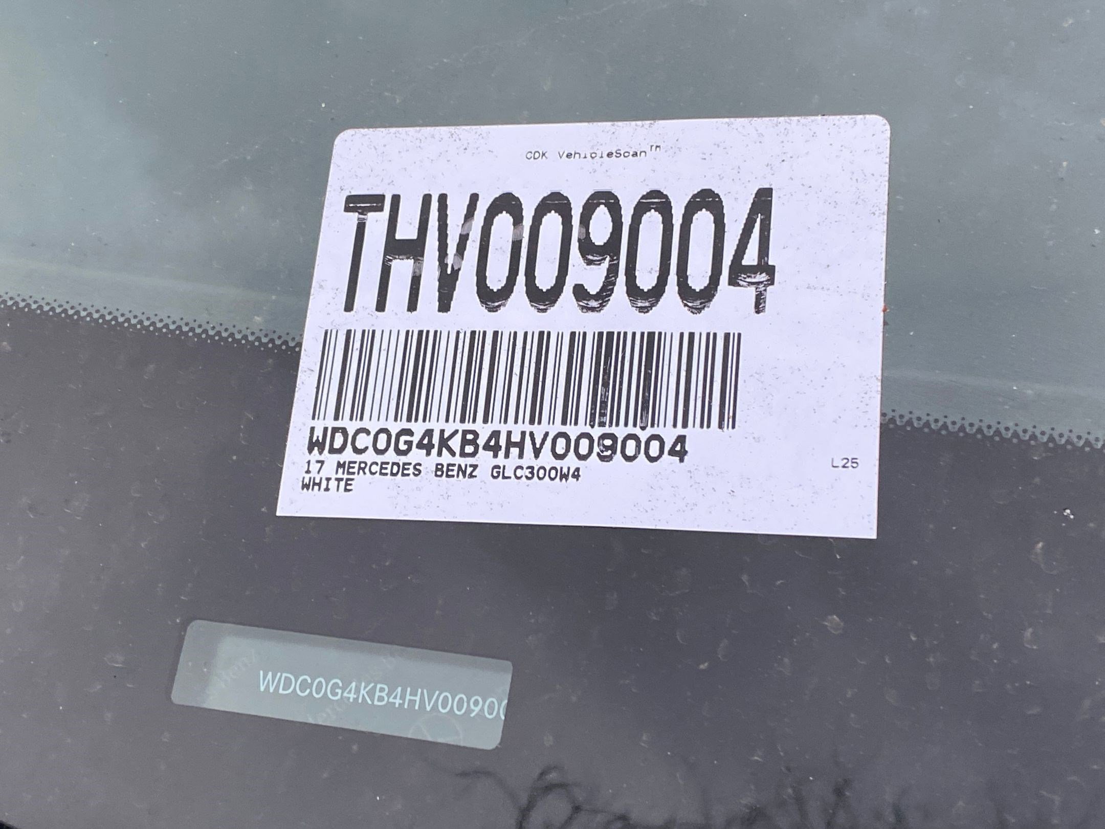 Used 2017 Mercedes-Benz GLC 300 4MATIC image 10