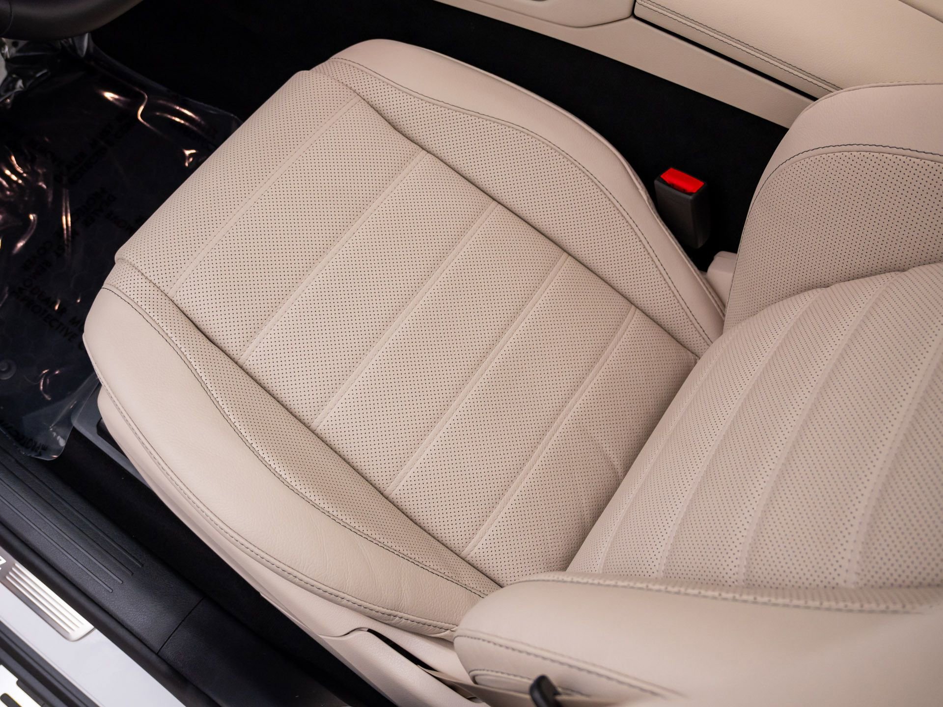 Used 2026 Mercedes-Benz GLS 450 4MATIC image 14