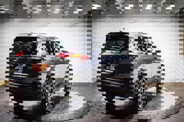 Used 2023 Nissan Rogue S image 4