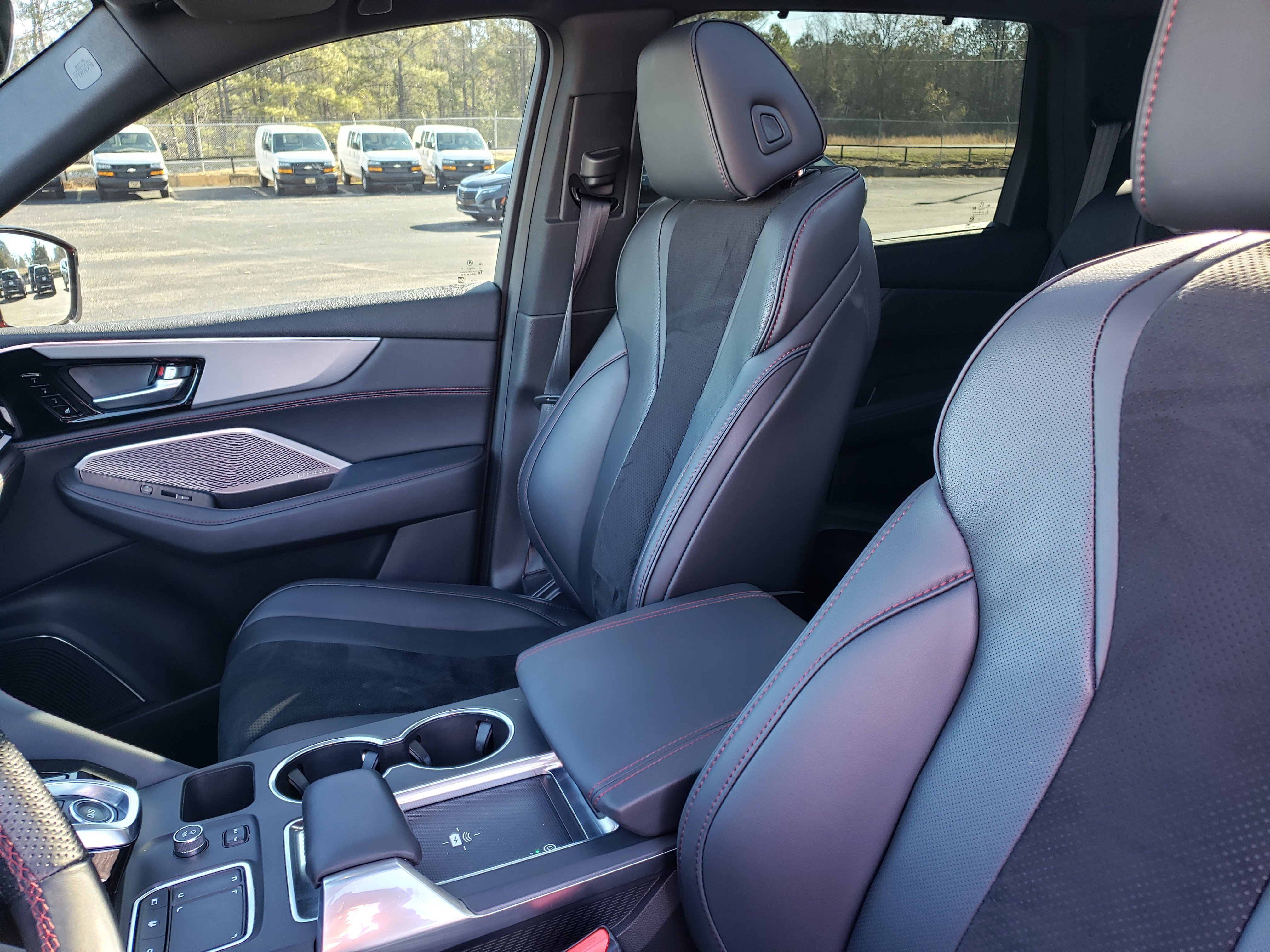 Used 2022 Acura MDX A-Spec image 29