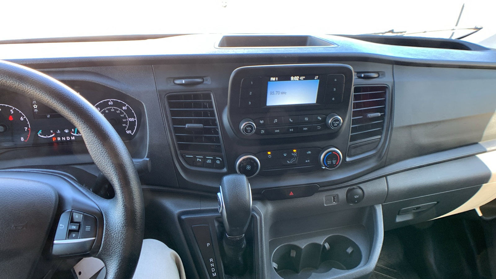 Used 2023 Ford Transit 250 Medium Roof AWD w/ Load Area Protection Package image 15