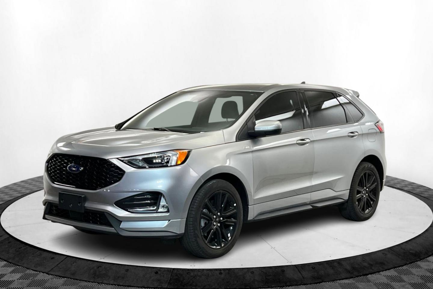 Used 2024 Ford Edge ST-Line