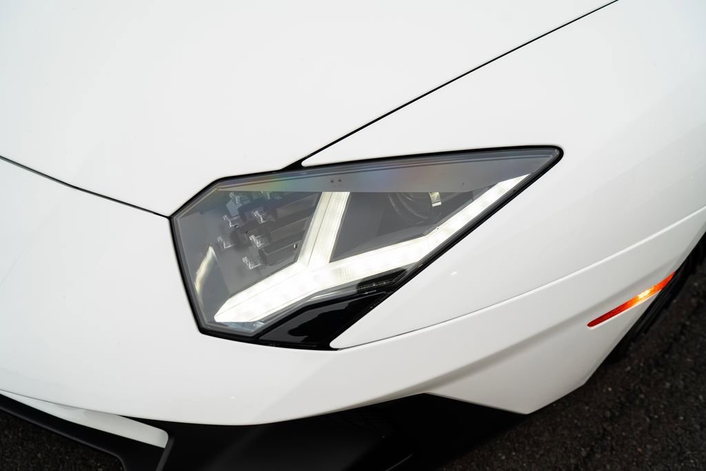 Used 2017 Lamborghini Aventador LP 750-4 Superveloce AWD/4WD image 47