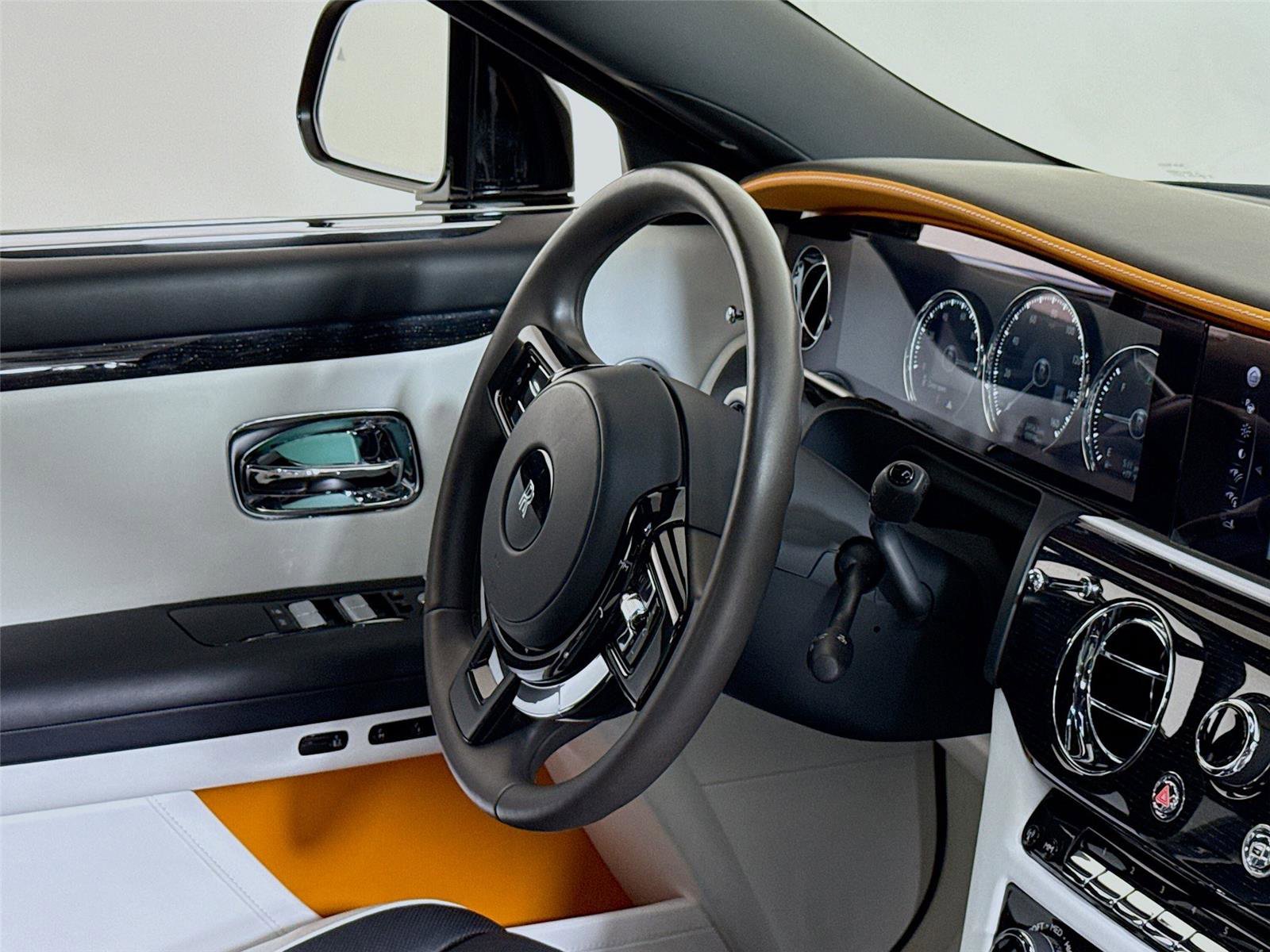 Used 2022 Rolls-Royce Ghost w/ Ghost Package image 40