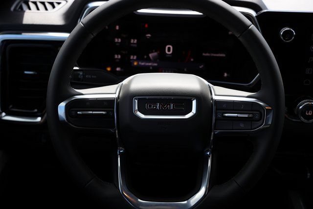 New 2026 GMC Canyon Elevation w/ Convenience Package RWD image 13