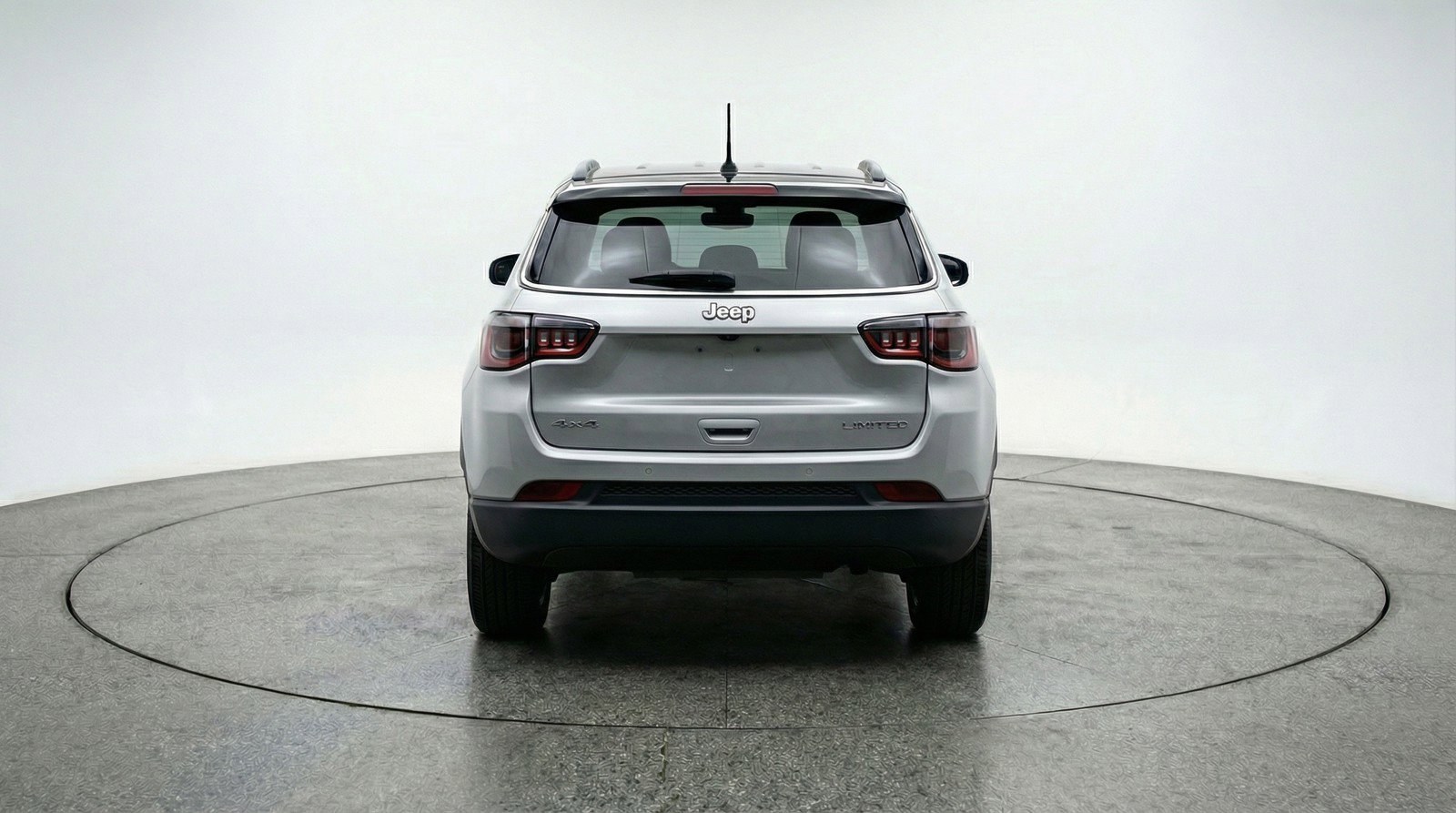 Used 2025 Jeep Compass Limited AWD/4WD image 7
