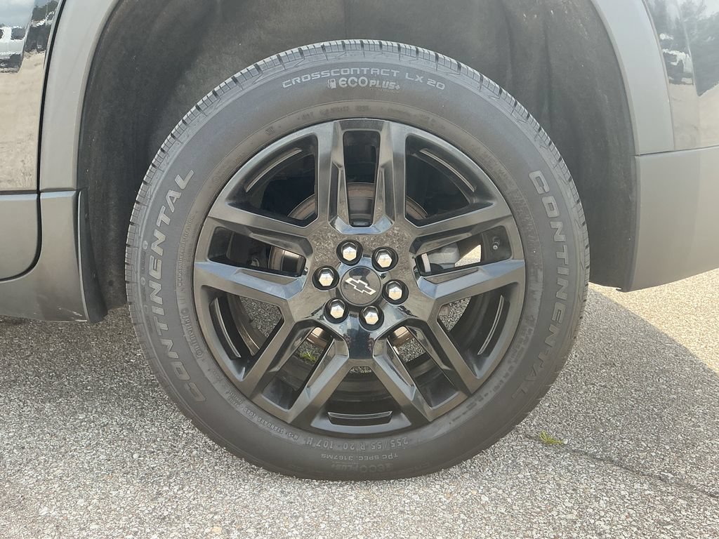 Used 2023 Chevrolet Traverse LT AWD/4WD image 6