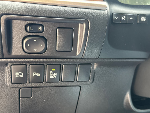 Used 2016 Lexus ES 350 FWD image 26