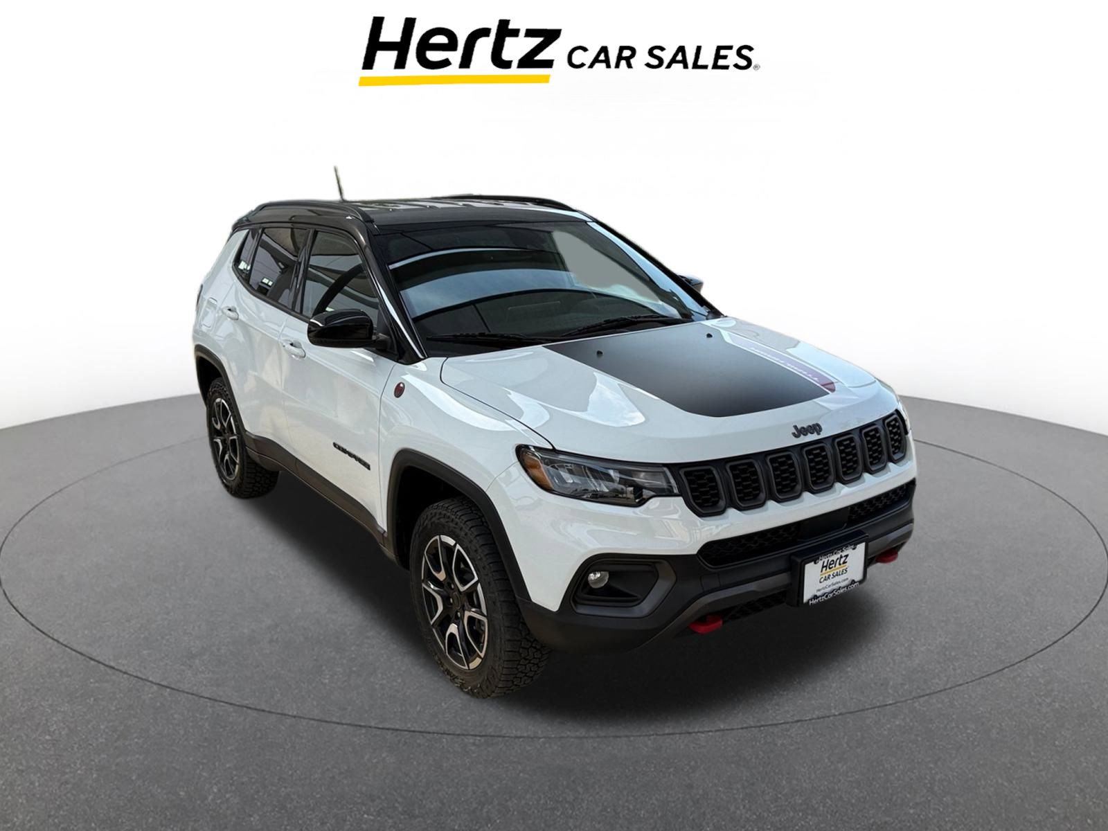 Used 2025 Jeep Compass Trailhawk image 1