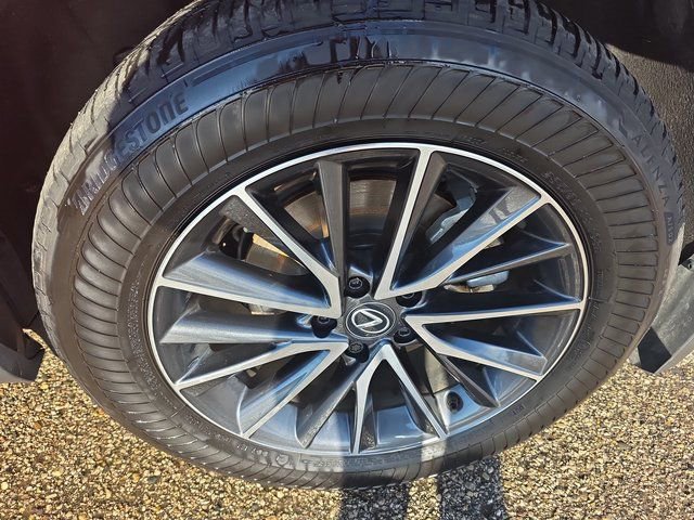 Certified 2025 Lexus NX 350 AWD w/ Accessory Package (2T) image 32