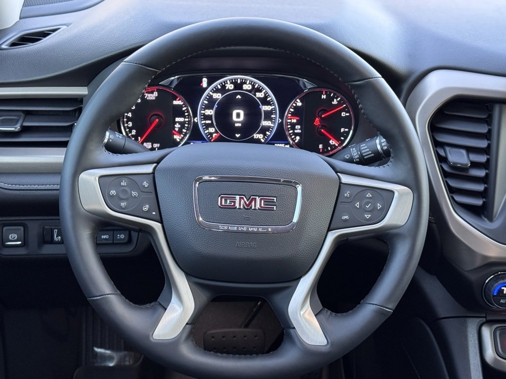 Used 2022 GMC Acadia Denali w/ Denali Technology Package image 7