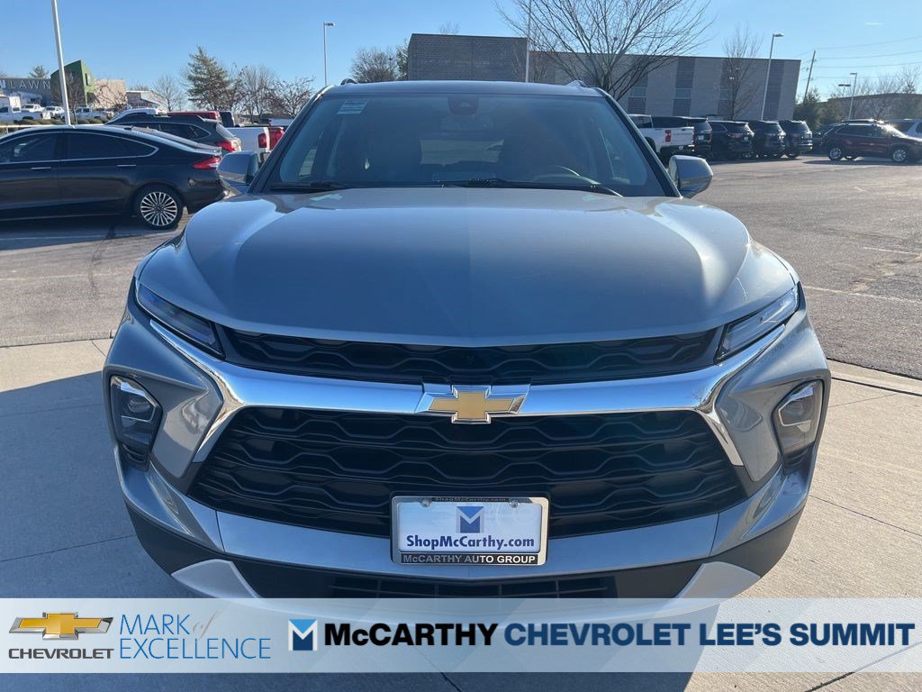 New 2026 Chevrolet Blazer LT w/ Convenience Package FWD image 3