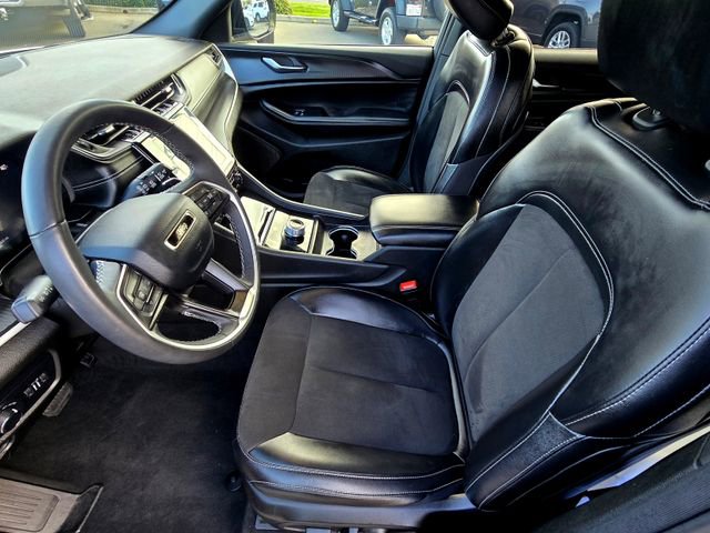 Certified 2023 Jeep Grand Cherokee L Laredo image 22