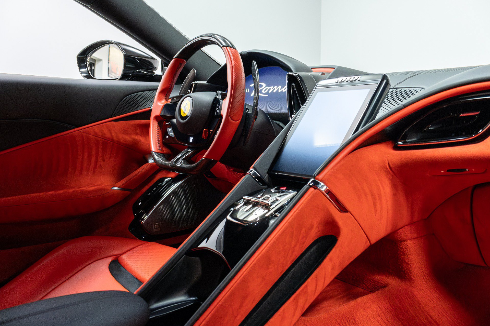 Used 2022 Ferrari Roma RWD image 27