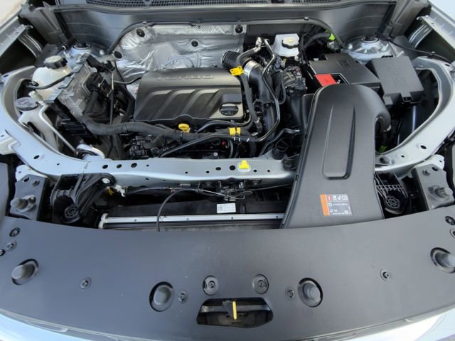 Used 2024 Chevrolet Trax LT w/ LT Convenience Package image 29