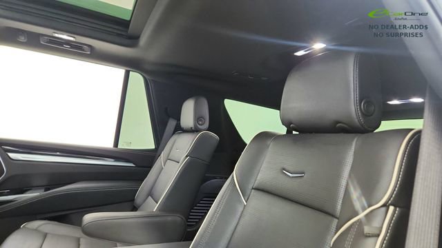 Used 2026 Cadillac Escalade Sport w/ LPO, ONYX Package AWD/4WD image 34