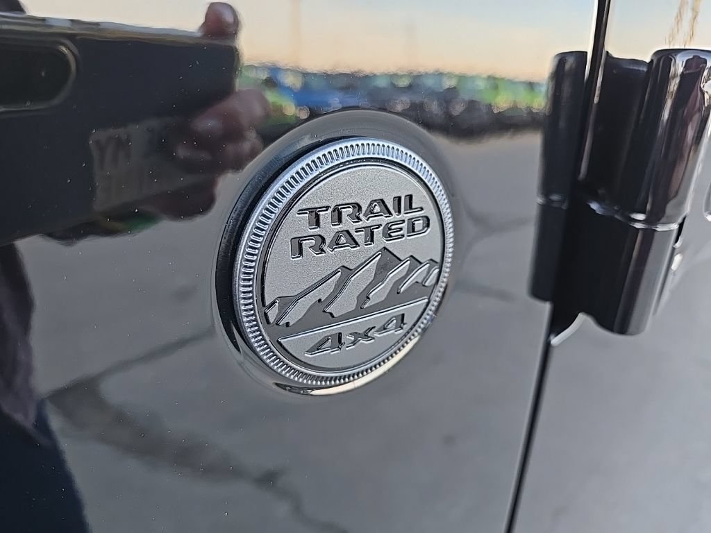 New 2026 Jeep Gladiator Mojave AWD/4WD image 18