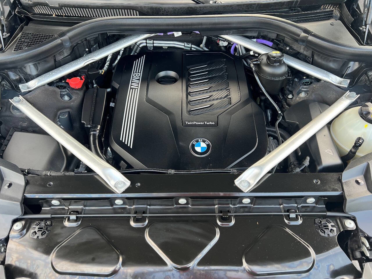 Used 2022 BMW X7 xDrive40i w/ M Sport Package image 33