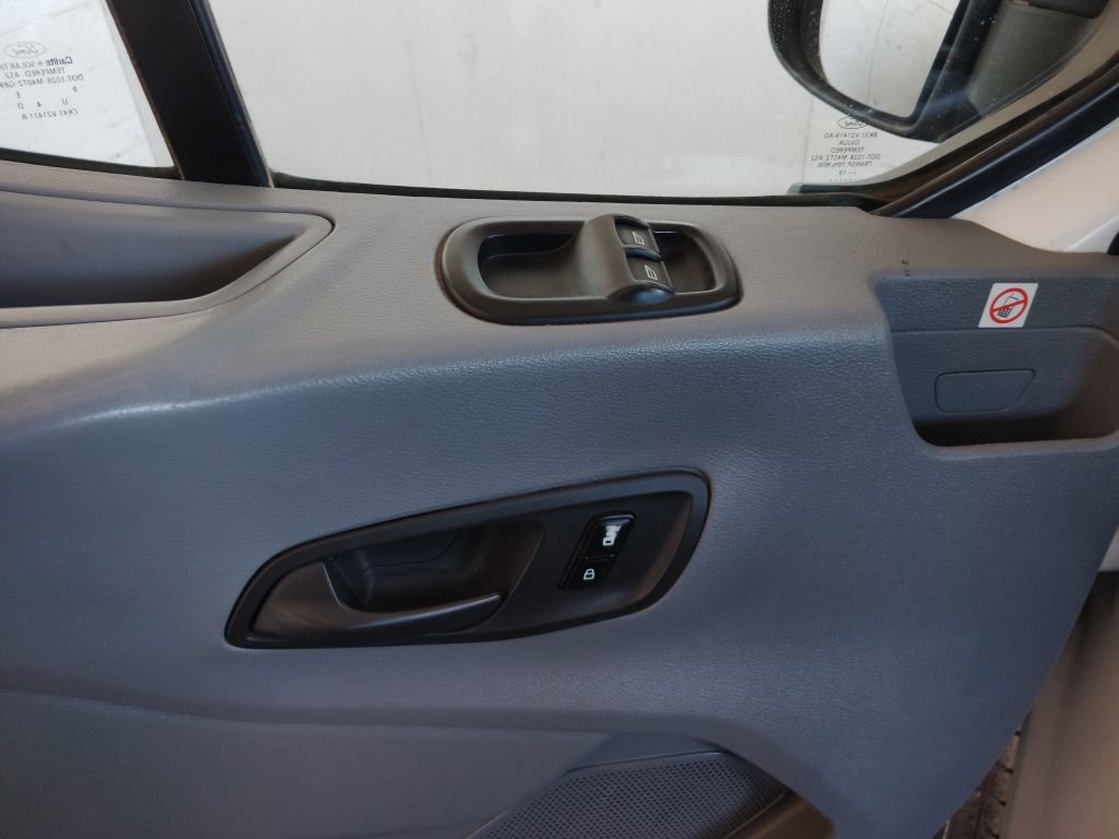 Used 2019 Ford Transit 350 XL RWD image 22