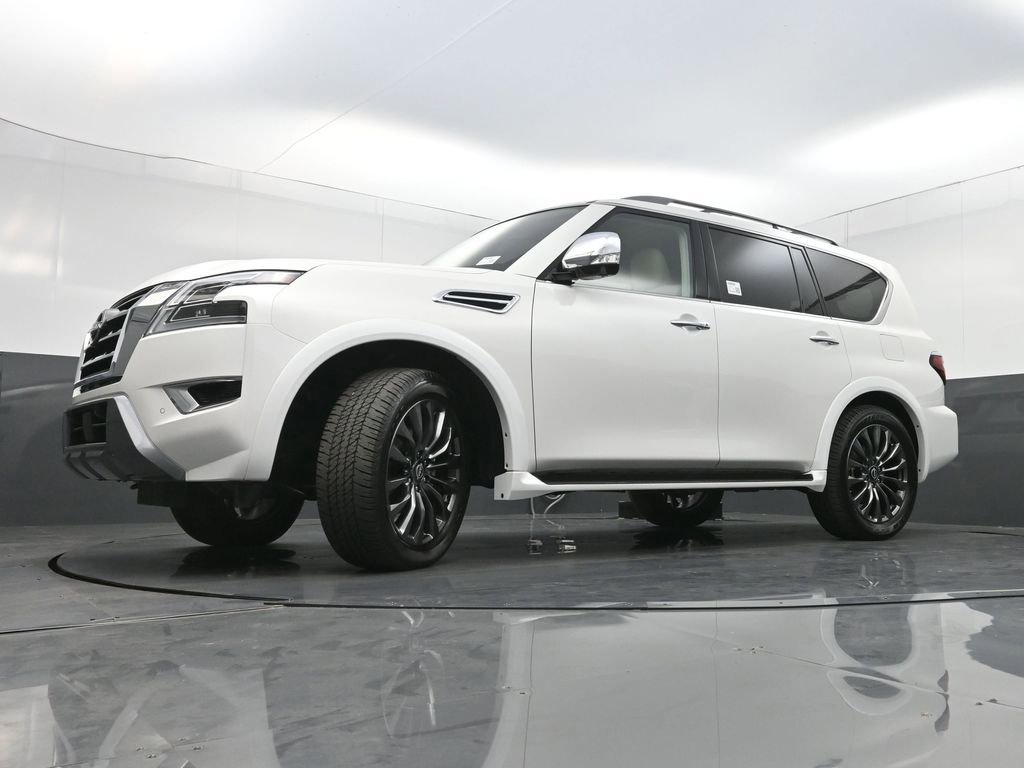 Used 2024 Nissan Armada Platinum w/ Captain's Chairs Package image 31