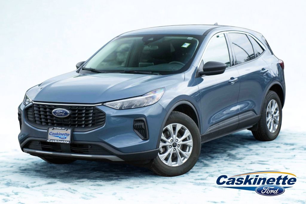 Used 2023 Ford Escape Active AWD/4WD image 1