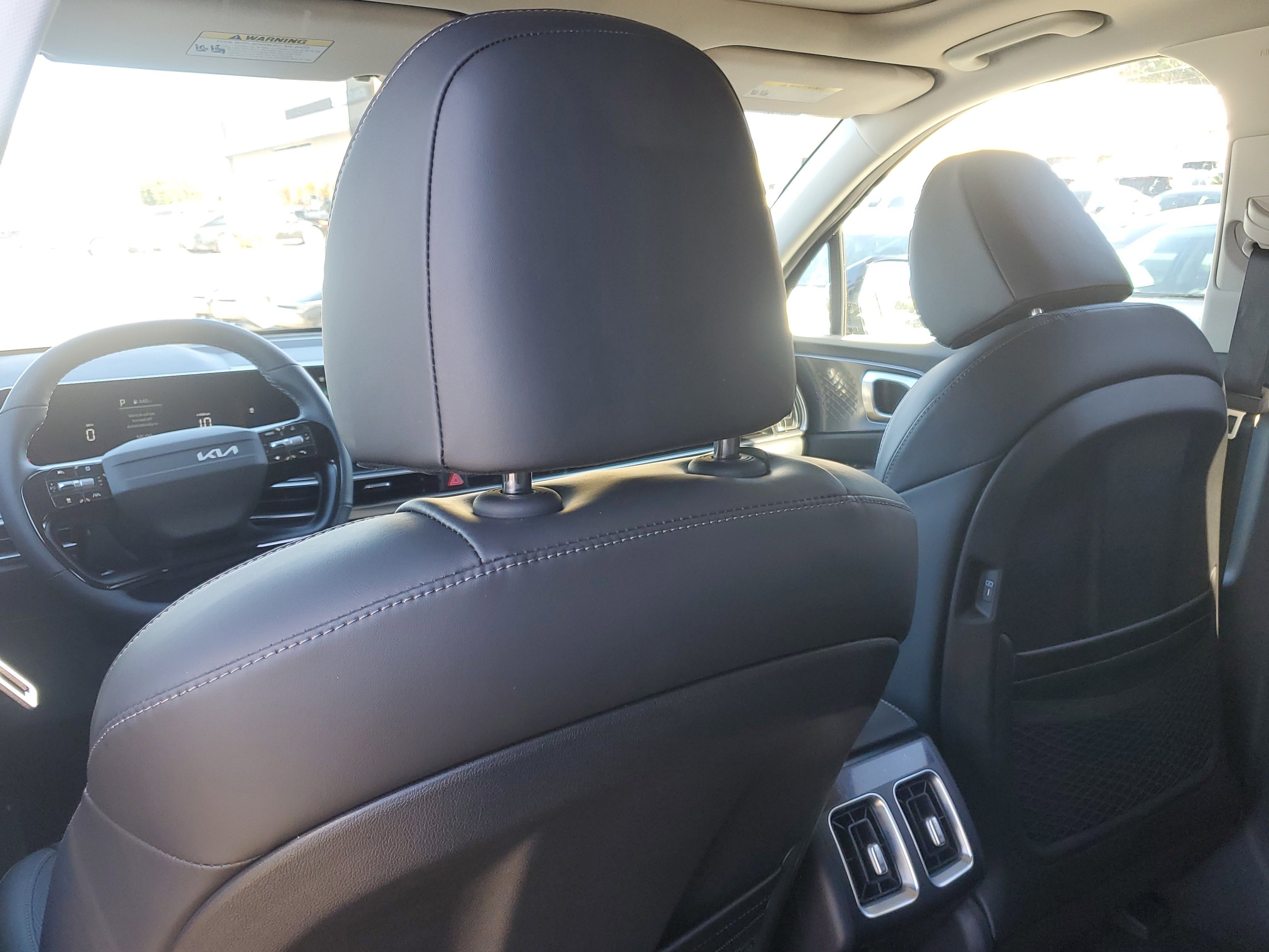 New 2026 Kia Sorento S w/ S Panoramic Sunroof Package FWD image 12