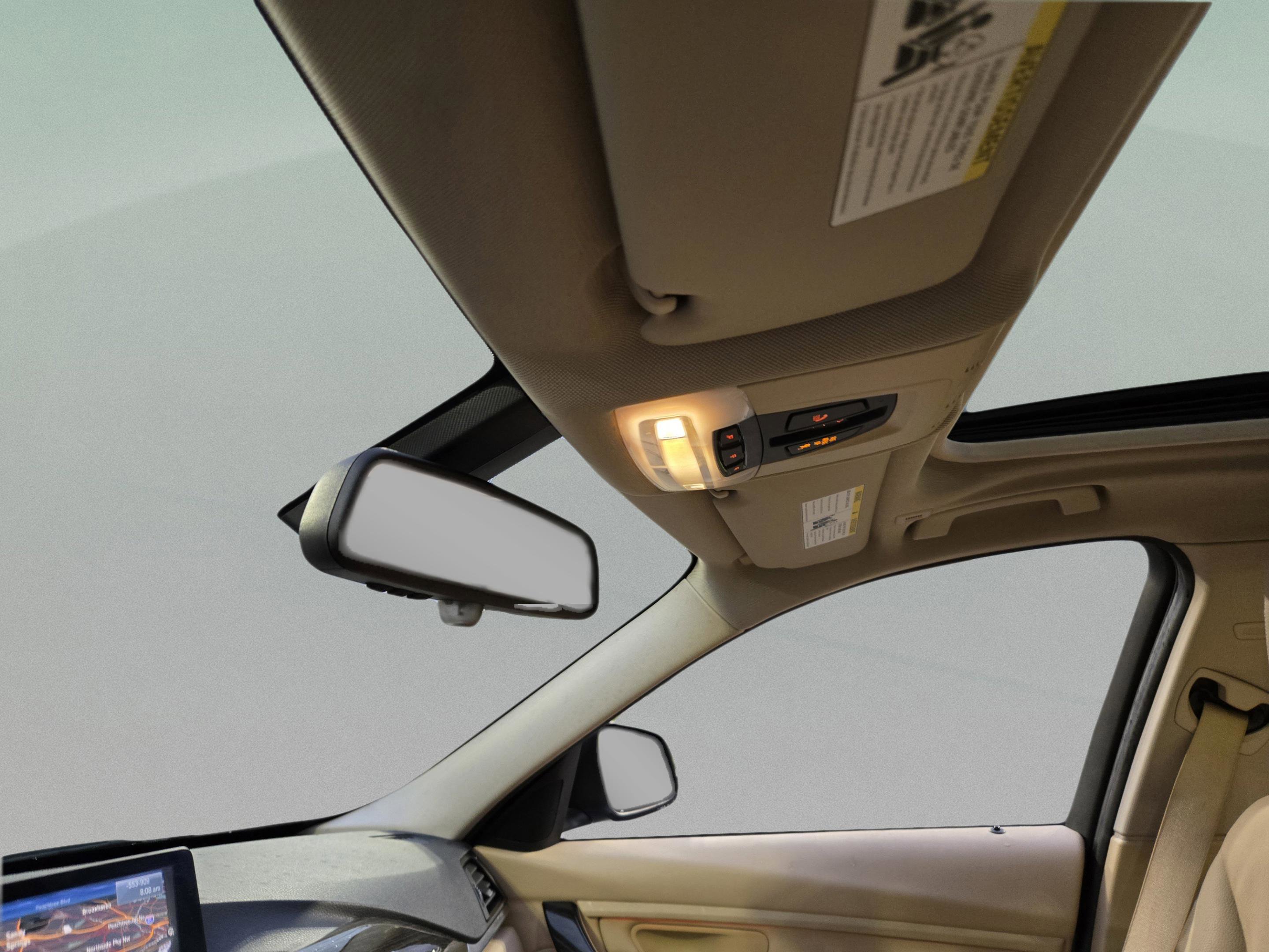 Used 2015 BMW 328i Sedan RWD image 21