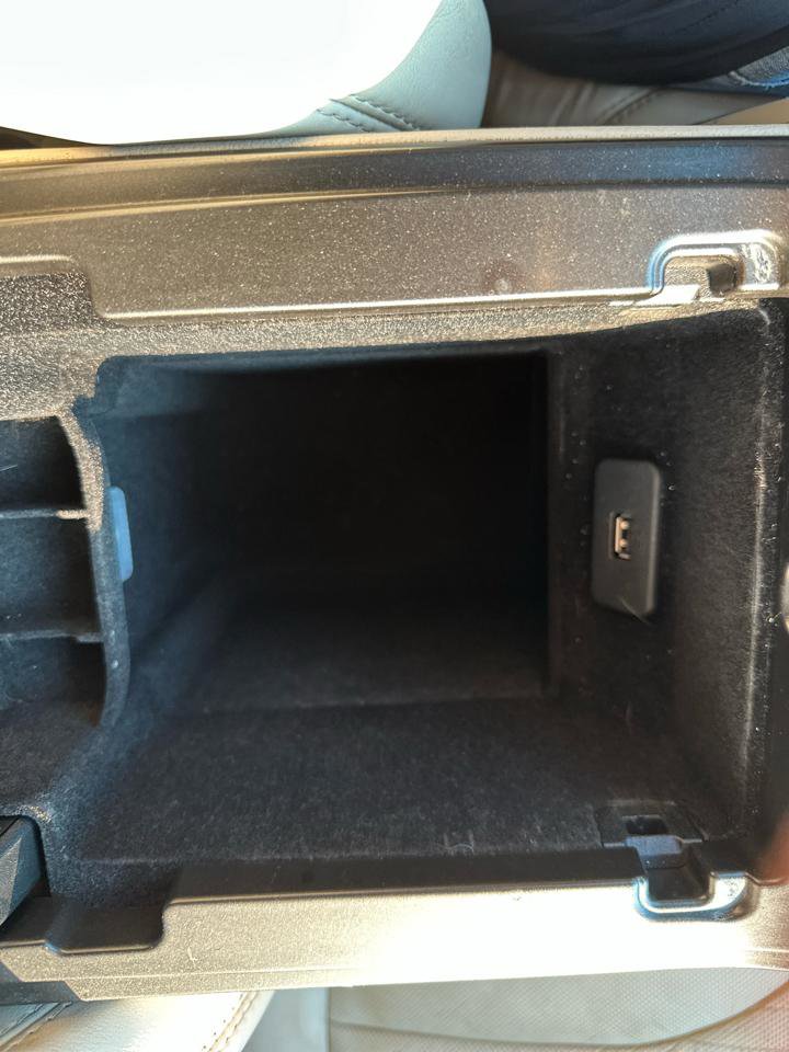 Used 2016 Lincoln MKX Reserve w/ Climate Package image 27