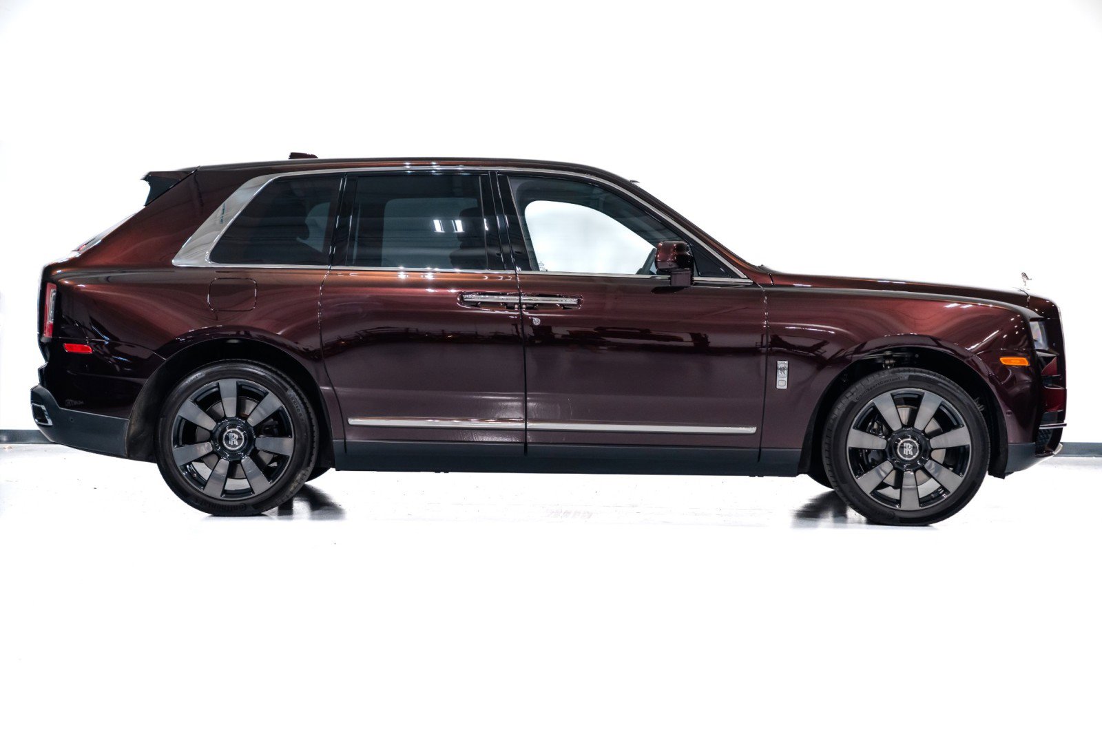 Used 2023 Rolls-Royce Cullinan image 8