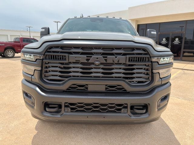 New 2026 RAM 2500 Warlock AWD/4WD image 4