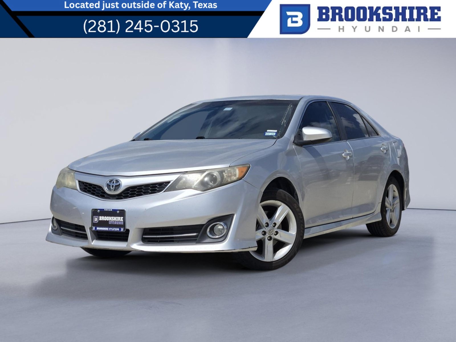 Used 2014 Toyota Camry SE